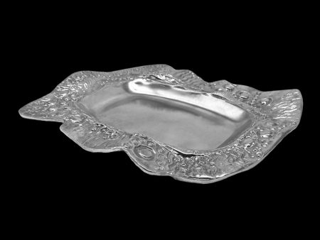 Small Rectangular Ruffle Rim Platter on Sale