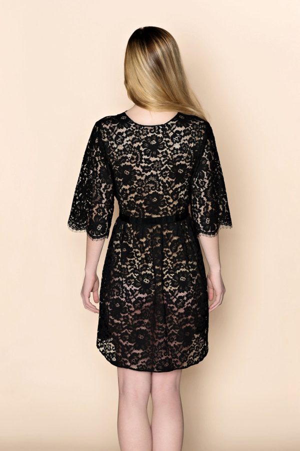 Elizabeth Lace Robe in black Online