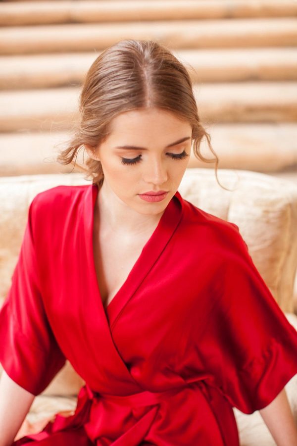 Samantha Silk Kimono Bridal Robe Bridesmaids Robes in Garnet Red, Ivory or Black Online now